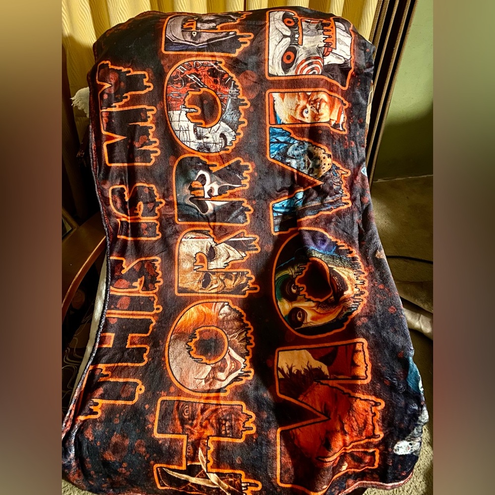 “Horror Movie” Watching Blanket Throw